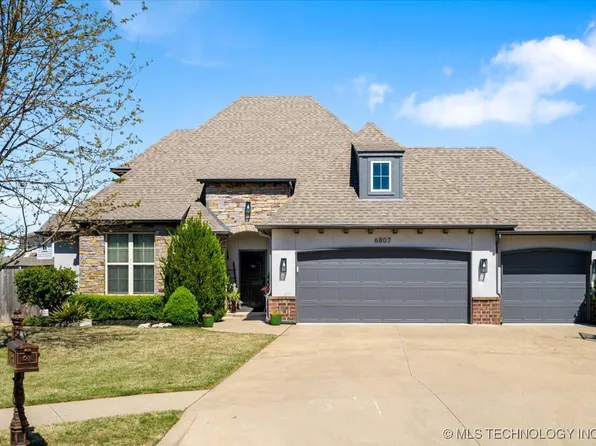 6807 E 125th St S, Bixby, OK 74008
