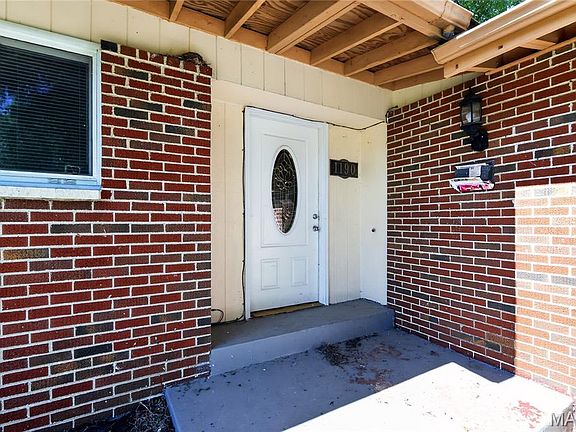 4th image of 1190 Cheyenne Dr