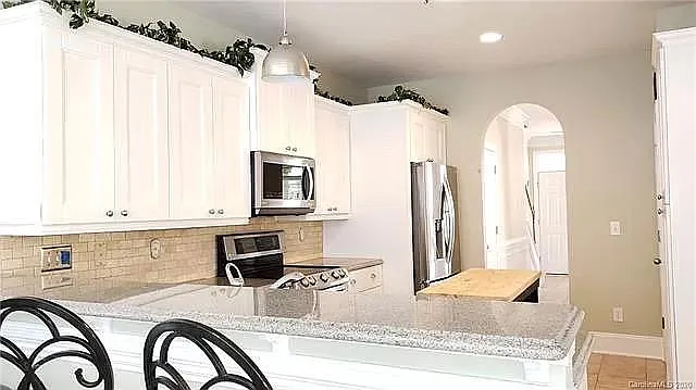 14119 Magnolia Bend Dr — Photo 12
