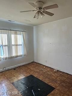 2nd image of 1030 Thurmond St