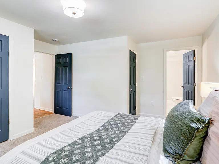 2560 Iron Springs Rd — Photo 21
