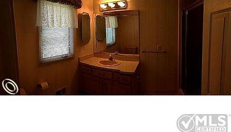 Master Bath.jpg