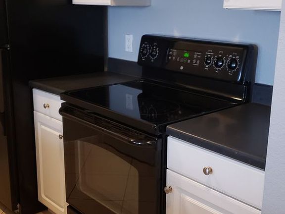 4th image of 860 N Orange Ave APT 315