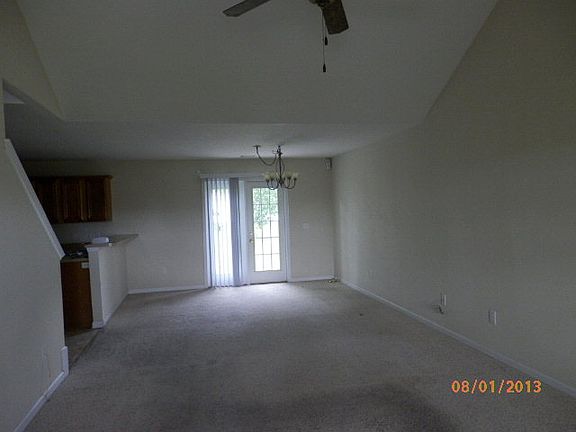 2nd image of 144 Auburn Cir