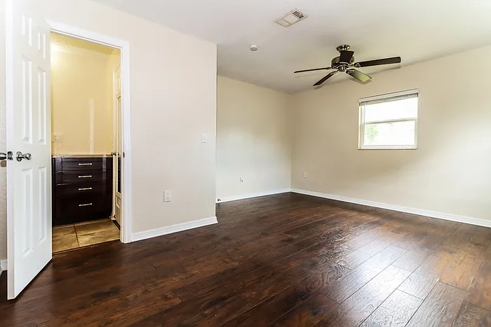 6707 Sierra Ter — Photo 11