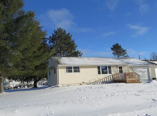11 Beech Ct, Babbitt, MN 55706