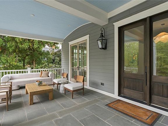 3rd image of 70 Maddox Dr NE