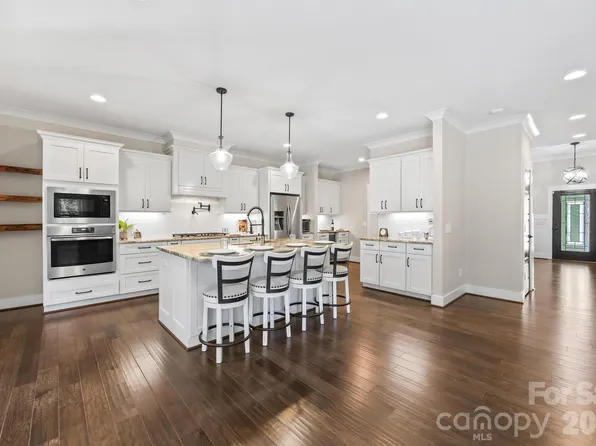 334 McCrary Rd, Mooresville, NC 28117