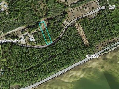315 Gramercy Plantation Blvd, Eastpoint, FL, 32328