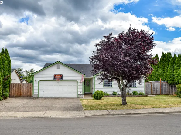24866 Strike St, Veneta, OR 97487