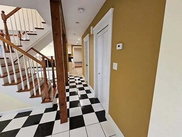 633 Saw Mill Brook Pkwy #1 — Photo 10
