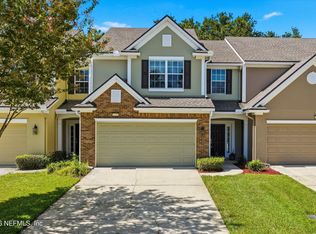 6480 Yellow Leaf Ct, Jacksonville, FL 32258