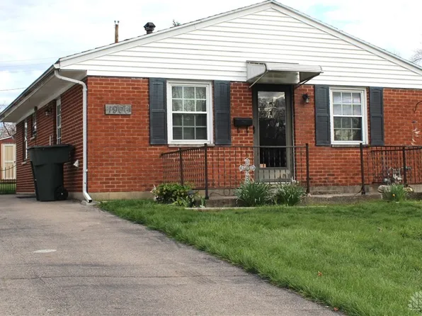 1906 E Siebenthaler Ave, Dayton, OH 45414