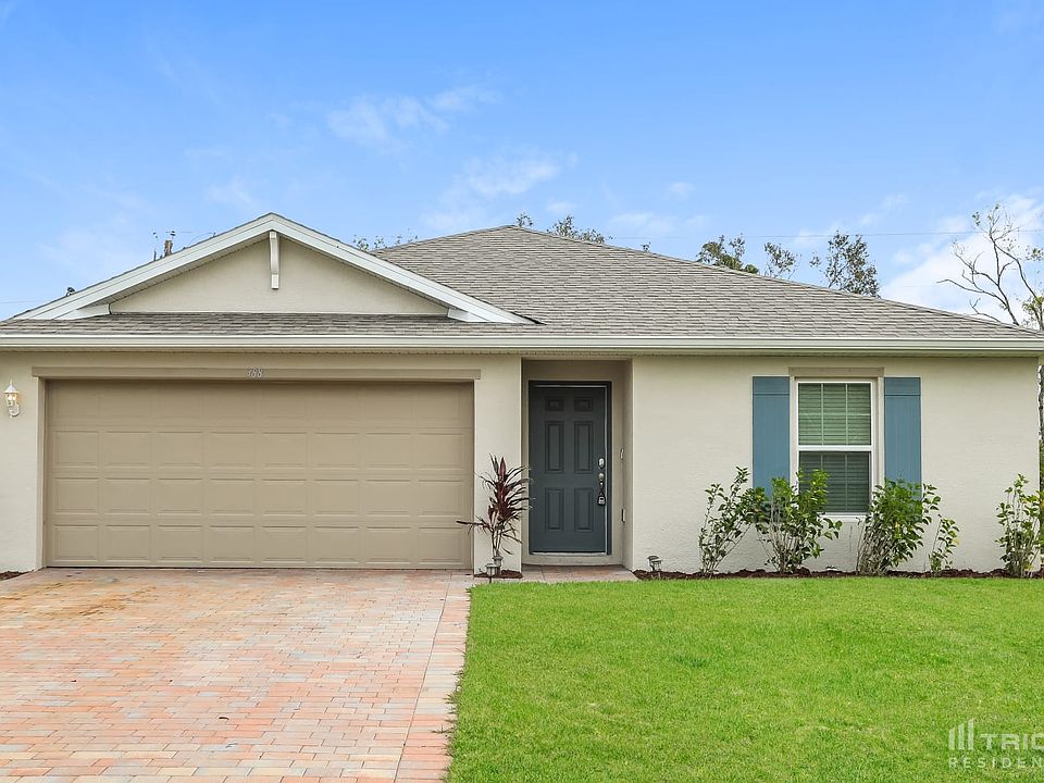 1st image of 388 Macarthur Dr