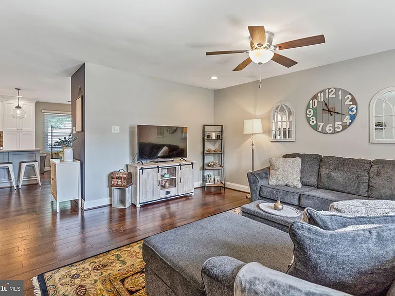 7828 Citadel Dr — Photo 5