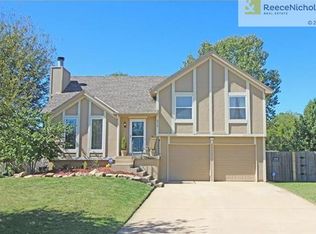 6318 Longview Rd, Shawnee, KS 66218