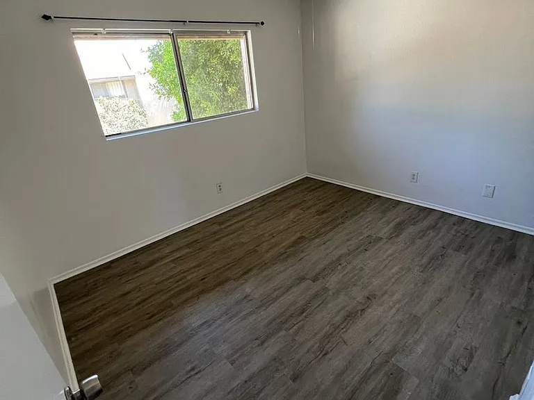 1251 S Meadow Ln #180 — Photo 9