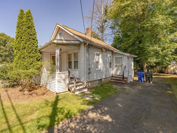73 Lamont St, Springfield, MA 01119