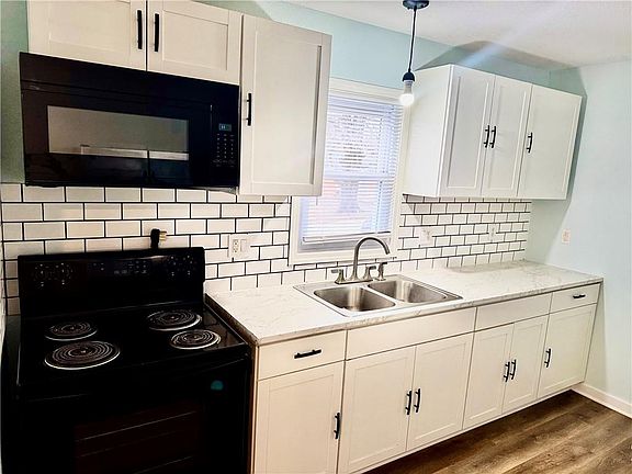 5th image of 3124 Georgia Ave