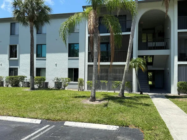 1009 Green Pine Boulevard #E1, West Palm Beach, FL 33409