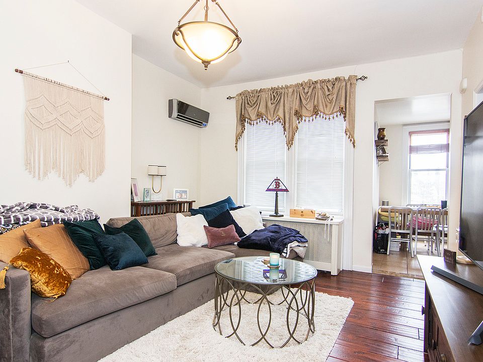 1st image of 30-77 41st St #2R