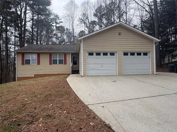 3940 Hardee Dr NW, Kennesaw, GA 30152