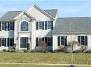 155 Chadwick Dr, Aurora, OH 44202