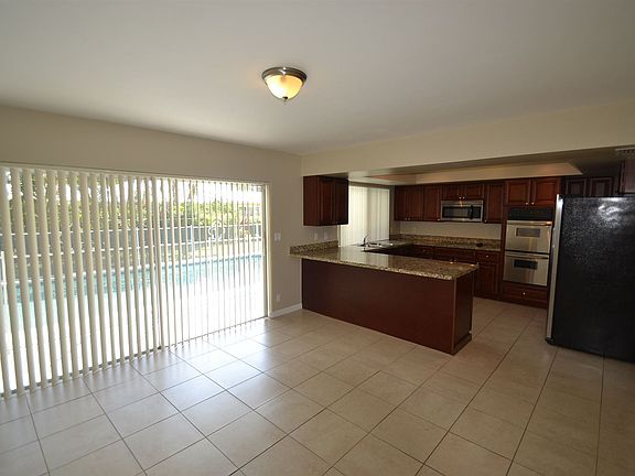 f067b751-8e8a-4e26-ab88-008e23106ea0