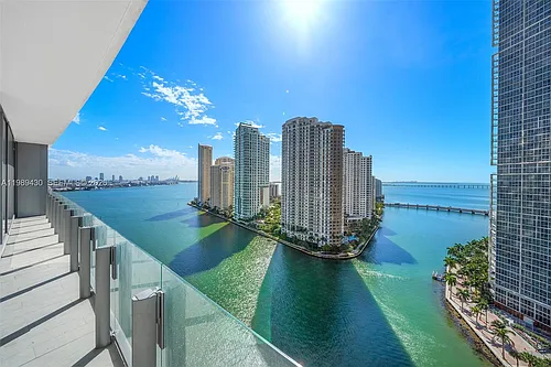 300 Biscayne Boulevard Way #1904C Photo 1