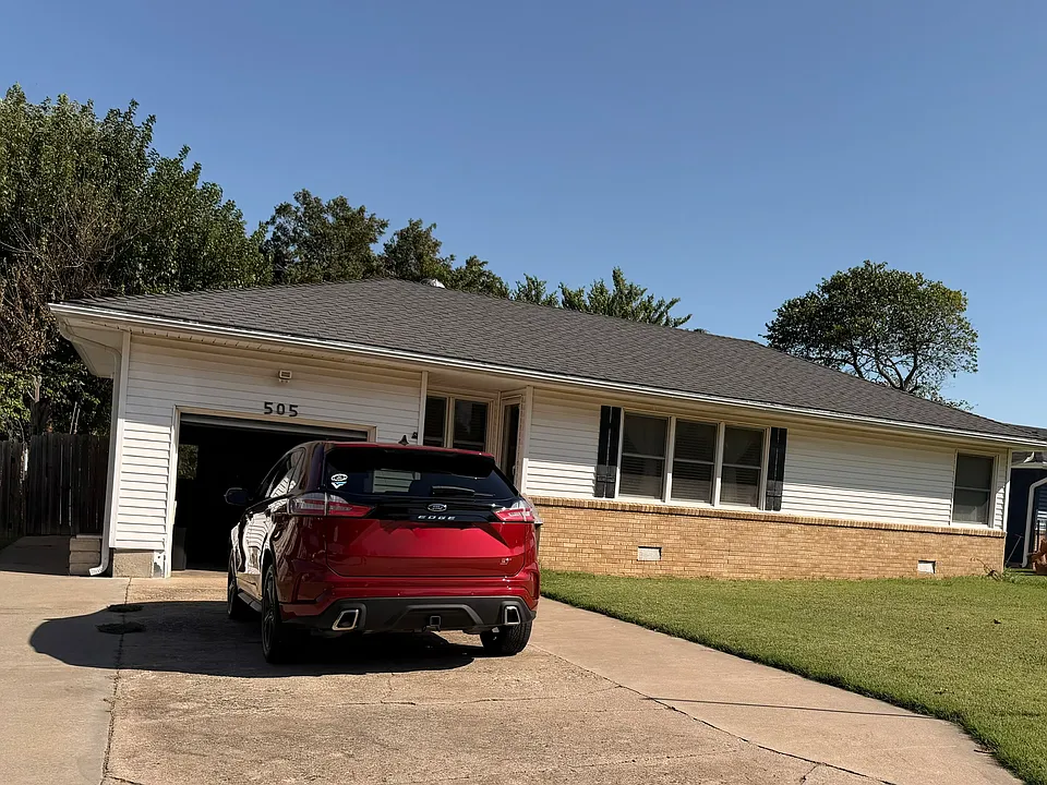 505 Foster Ave