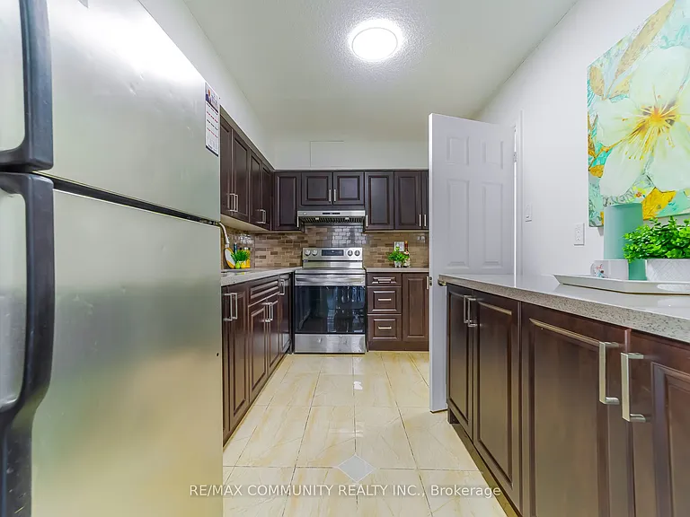 3380 Eglinton Ave E #511 — Photo 15