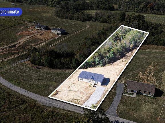 2nd image of 289 Oakmere Ln
