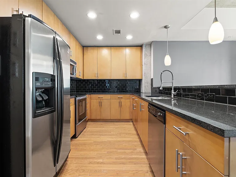 360 Nueces St #4209 — Photo 9