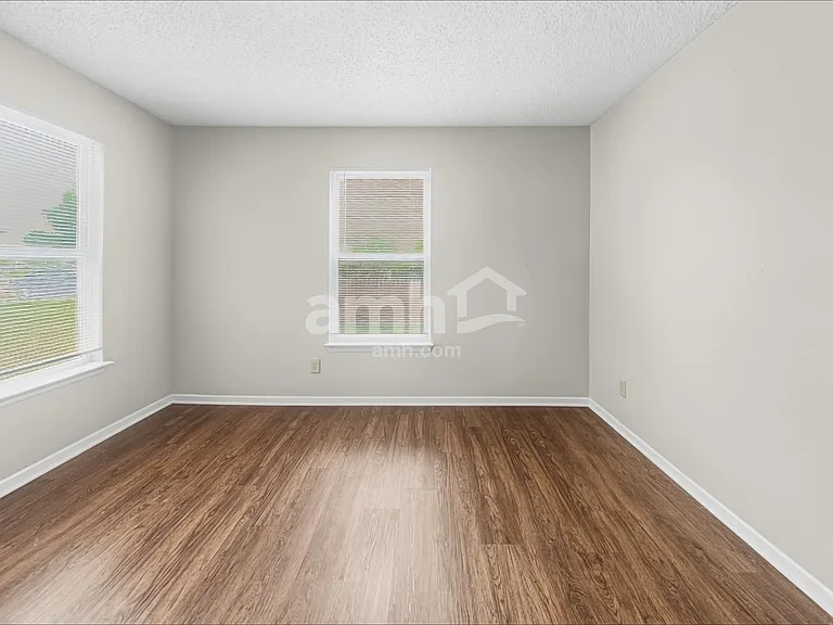 1315 King Maple Dr — Photo 8