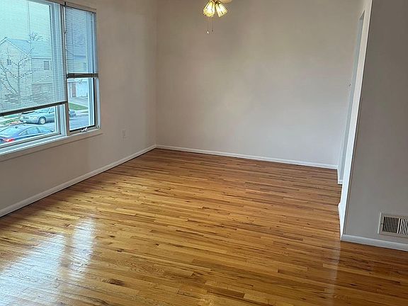 3rd image of 593 Armstrong Ave Floor 2