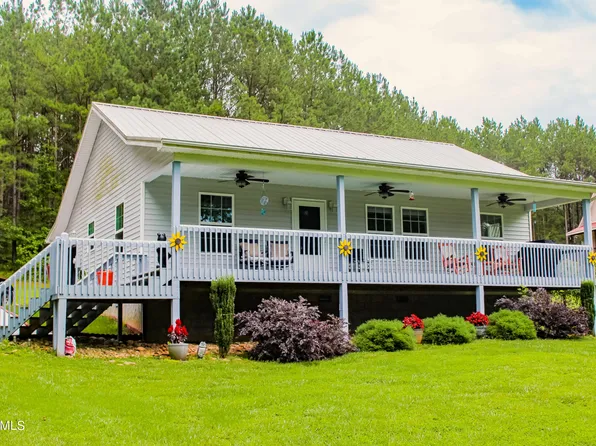 1340 Reagan Valley Rd, Tellico Plains, TN 37385