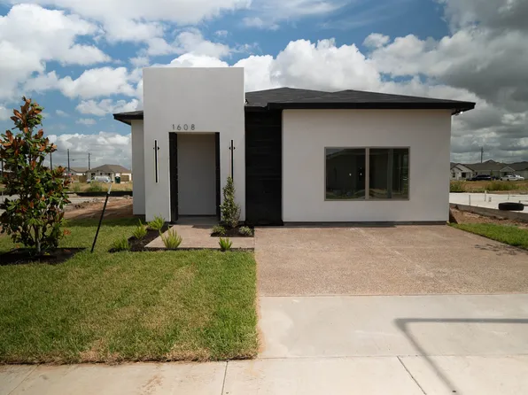 1608 Curriculum Ct, Laredo, TX 78046