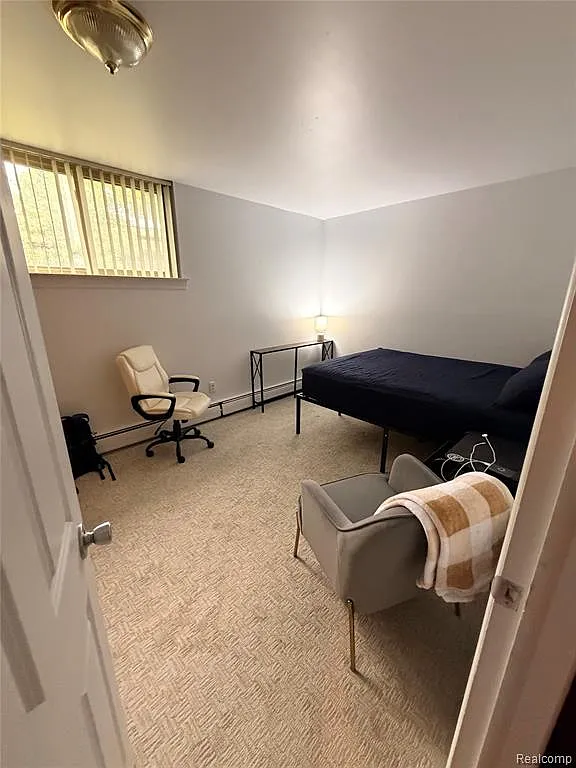 1 bed, 1.0 bath, 566 sqft, $1,400 — Photo 2