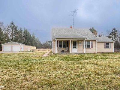 3289 N Jennings Rd, Flint, MI, 48504