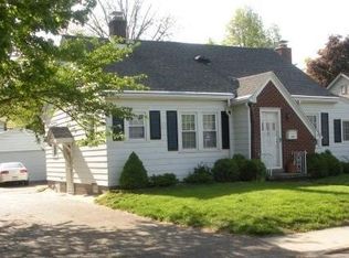 425 S Lincoln Park Dr, Evansville, IN 47714