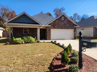 175 Hawks Ridge Trce, Byron, GA 31008