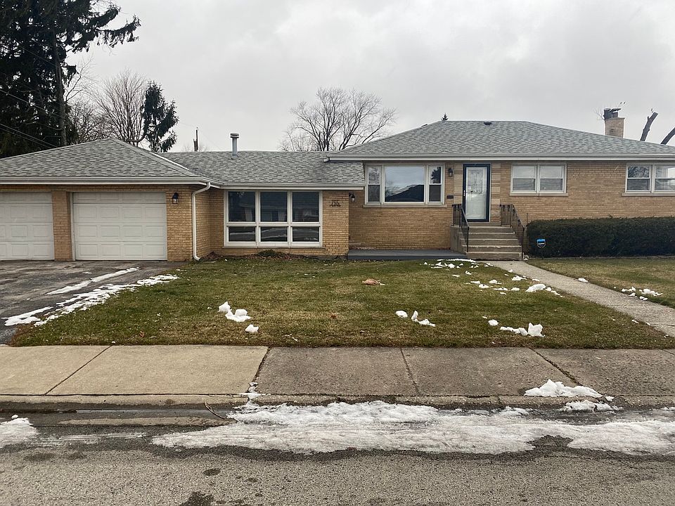 1st image of 755 E 154th Pl