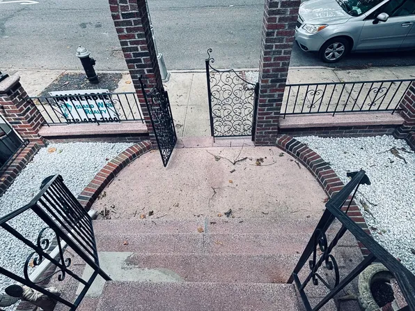 114 Terrace Place image 27 of 28