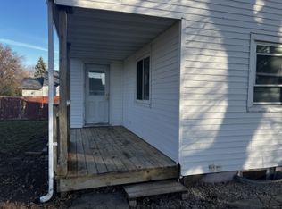 844 3rd St #1/2, Menasha, WI 54952