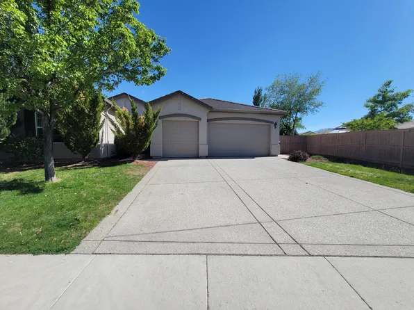 2770 Beach River Dr, Reno, NV 89521