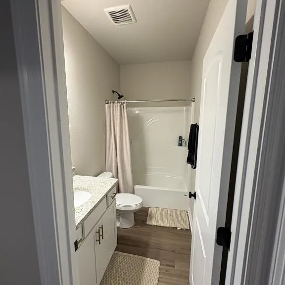 14357 Southern Magnolia Ave — Photo 5