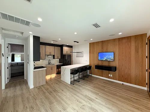 2nd image of 20877 Miranda St