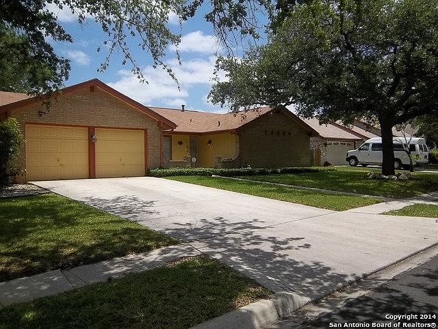 1st image of 5815 Royal Haven Dr