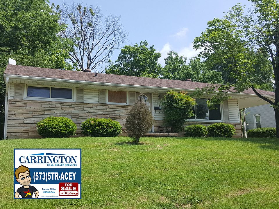1st image of 444 Green Acres Dr