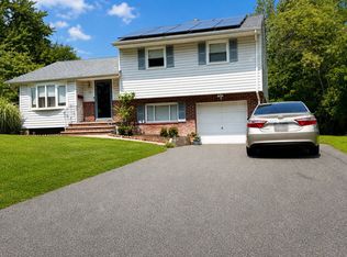 72 Hayes St, Blauvelt, NY 10913